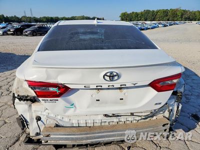 Zdjęcie 6 z 13 samochodu: 2018 TOYOTA CAMRY SE VIN:4T1B11HK9JU538591 - miniatura