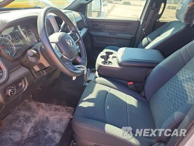 Zdjęcie 7 z 12 samochodu: 2025 RAM 3500 TRADESMAN VIN:3C63RRGL2SG550524 - miniatura