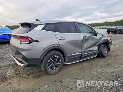 Trzecie zdjęcie samochodu z tyłu: 2024 KIA SPORTAGE LX VIN:KNDPUCDG2R7125002 - miniatura