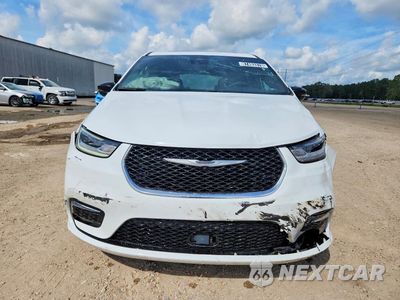 Piąte zdjęcie samochodu w środku: 2026 CHRYSLER PACIFICA LIMITED VIN:2C4RC1GGXTR176572 - miniatura