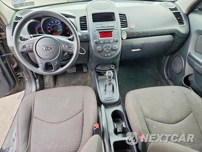 Zdjęcie 8 z 13 samochodu: 2012 KIA SOUL BASE VIN:KNDJT2A51C7426759 - miniatura