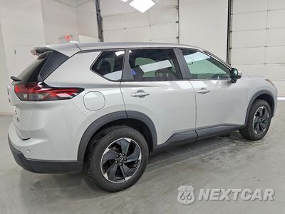 Trzecie zdjęcie samochodu z tyłu: 2024 NISSAN ROGUE SV VIN:5N1BT3BB1RC698903 - miniatura