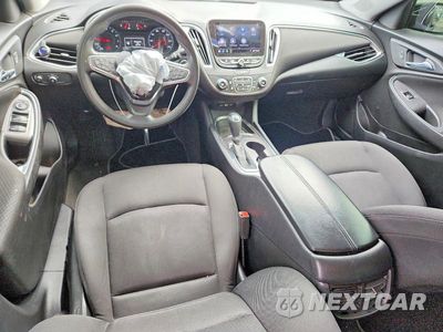 Zdjęcie 8 z 12 samochodu: 2020 CHEVROLET MALIBU LT VIN:1G1ZD5ST5LF019735 - miniatura