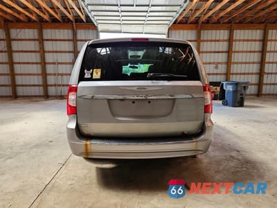Zdjęcie 6 z 13 samochodu: 2014 CHRYSLER TOWN & COUNTRY TOURING VIN:2C4RC1BG4ER448608 - miniatura