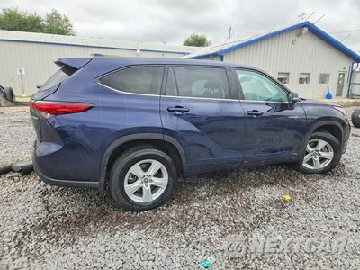 Trzecie zdjęcie samochodu z tyłu: 2020 TOYOTA HIGHLANDER HYBRID LE VIN:5TDBBRCH2LS502681 - miniatura