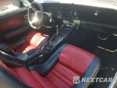 Zdjęcie 8 z 11 samochodu: 1981 CHEVROLET CORVETTE VIN:1G1AY8763BS408241 - miniatura