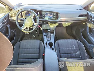 Zdjęcie 8 z 12 samochodu: 2024 VOLKSWAGEN JETTA SPORT VIN:3VWBM7BU1RM065940 - miniatura