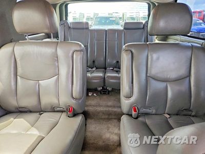 Zdjęcie 10 z 13 samochodu: 2005 CHEVROLET TAHOE K1500 VIN:1GNEK13TX5J197442 - miniatura