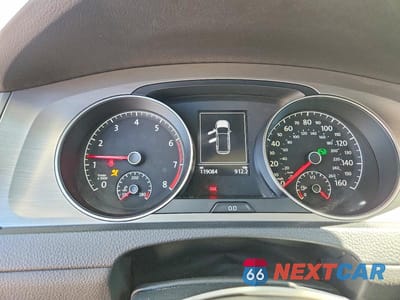 Zdjęcie 9 z 12 samochodu: 2017 VOLKSWAGEN GOLF SPORTWAGEN S VIN:3VWC17AU4HM504173 - miniatura