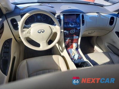 Zdjęcie 8 z 13 samochodu: 2015 INFINITI QX50 JOURNEY VIN:JN1BJ0HP5FM730501 - miniatura