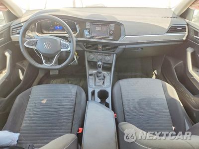 Zdjęcie 8 z 12 samochodu: 2024 VOLKSWAGEN JETTA S VIN:3VW5M7BU0RM095640 - miniatura