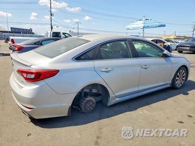 Trzecie zdjęcie samochodu z tyłu: 2017 HYUNDAI SONATA SPORT VIN:5NPE34AF6HH489154 - miniatura