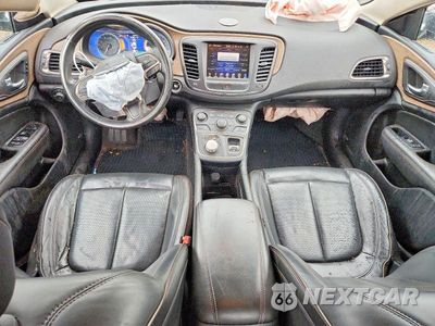 Zdjęcie 8 z 12 samochodu: 2015 CHRYSLER 200 C VIN:1C3CCCEG1FN557107 - miniatura
