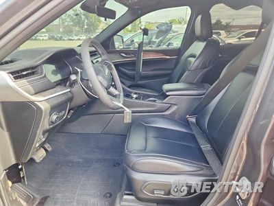 Zdjęcie 7 z 14 samochodu: 2025 JEEP GRAND CHEROKEE LIMITED VIN:1C4RJHBG2S8751151 - miniatura