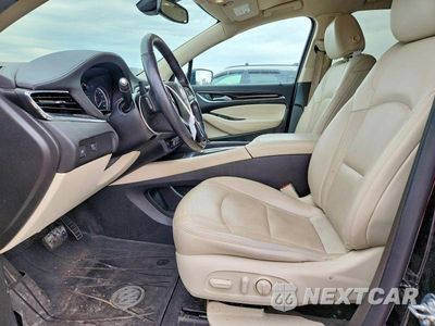 Zdjęcie 7 z 13 samochodu: 2023 BUICK ENCLAVE ESSENCE VIN:5GAERBKW8PJ205600 - miniatura