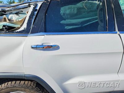 Zdjęcie 11 z 14 samochodu: 2018 JEEP GRAND CHEROKEE LIMITED VIN:1C4RJFBG4JC422578 - miniatura