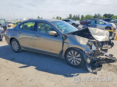 Czwarte zdjęcie samochodu z boku: 2008 HONDA ACCORD LX VIN:1HGCP26348A151825 - miniatura