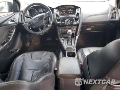 Zdjęcie 8 z 12 samochodu: 2015 FORD FOCUS SE VIN:1FADP3F27FL286269 - miniatura