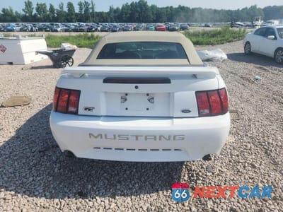 Zdjęcie 6 z 12 samochodu: 2003 FORD MUSTANG GT VIN:1FAFP45X73F354530 - miniatura