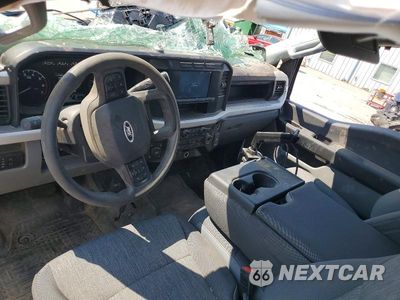 Zdjęcie 8 z 12 samochodu: 2024 FORD F250 SUPER DUTY VIN:1FT7X2BA1REC82001 - miniatura
