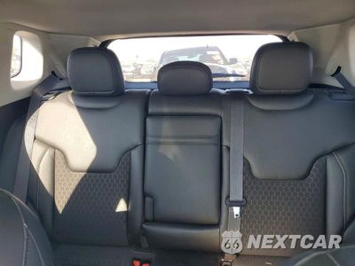 Zdjęcie 10 z 13 samochodu: 2018 JEEP COMPASS LATITUDE VIN:3C4NJCBB9JT165634 - miniatura