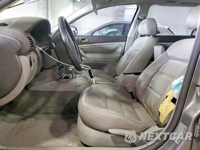 Zdjęcie 7 z 12 samochodu: 2003 VOLKSWAGEN PASSAT GLS VIN:WVWVD63B73E464422 - miniatura