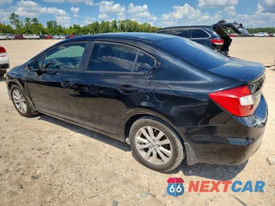 Drugie zdjęcie samochodu z przodu: 2012 HONDA CIVIC EX VIN:2HGFB2F8XCH318139 - miniatura