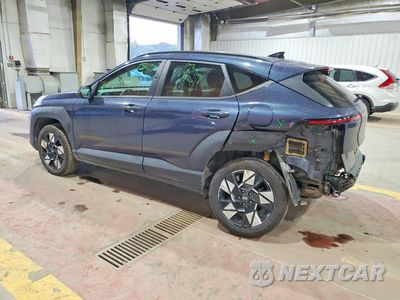 Drugie zdjęcie samochodu z przodu: 2024 HYUNDAI KONA SEL VIN:KM8HBCAB8RU037121 - miniatura
