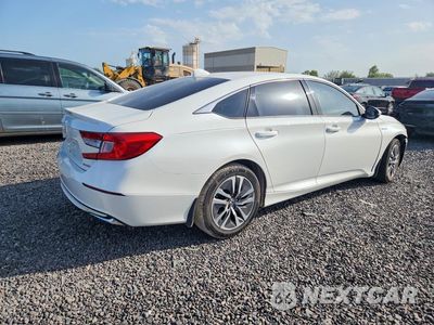 Trzecie zdjęcie samochodu z tyłu: 2018 HONDA ACCORD HYBRID VIN:1HGCV3F12JA007786 - miniatura