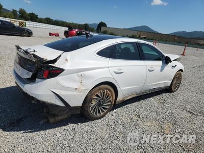 Trzecie zdjęcie samochodu z tyłu: 2024 HYUNDAI SONATA HYBRID LIMITED VIN:KMHL54JJ8RA099831 - miniatura