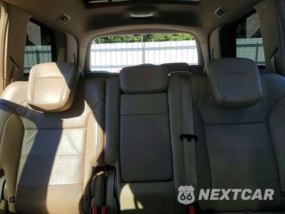 Zdjęcie 10 z 13 samochodu: 2014 MERCEDES-BENZ GL 550 4MATIC VIN:4JGDF7DE3EA310610 - miniatura