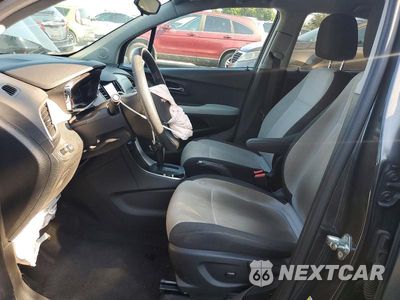 Zdjęcie 7 z 13 samochodu: 2017 CHEVROLET TRAX 1LT VIN:3GNCJLSB8HL284218 - miniatura