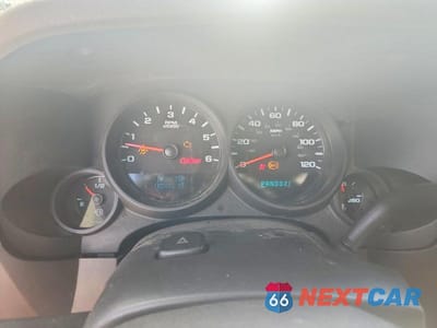 Zdjęcie 9 z 12 samochodu: 2009 CHEVROLET SILVERADO K1500 VIN:1GCEK19C69Z234686 - miniatura