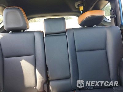 Zdjęcie 10 z 14 samochodu: 2016 TOYOTA RAV4 SE VIN:JTMJFREV7GJ073348 - miniatura