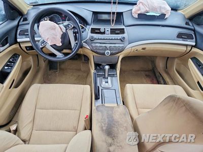 Zdjęcie 8 z 12 samochodu: 2012 HONDA ACCORD LXP VIN:1HGCP2F43CA140123 - miniatura
