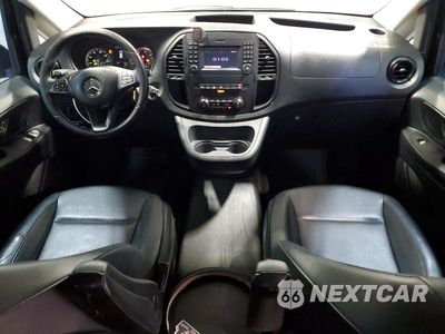 Zdjęcie 8 z 13 samochodu: 2018 MERCEDES-BENZ METRIS VIN:WD4PG2EE3J3490580 - miniatura