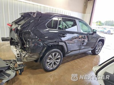 Trzecie zdjęcie samochodu z tyłu: 2022 TOYOTA RAV4 XLE PREMIUM VIN:4T3B6RFV6NU103702 - miniatura