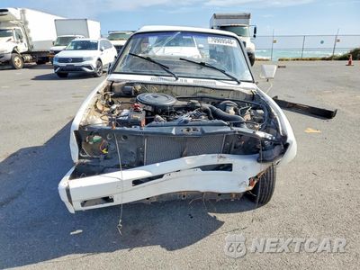 Piąte zdjęcie samochodu w środku: 1986 ISUZU PUP VIN:JAABL14A7G0775695 - miniatura
