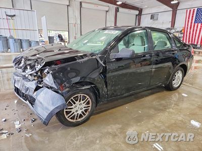 2010 FORD FOCUS SE 1FAHP3FN7AW251704 - główne zdjęcie licytacji z USA - miniatura