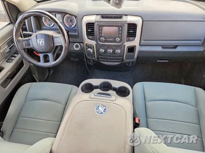Zdjęcie 8 z 12 samochodu: 2014 RAM 1500 SLT VIN:1C6RR7GG3ES306136 - miniatura