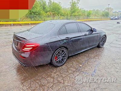 Trzecie zdjęcie samochodu z tyłu: 2018 MERCEDES-BENZ E 63 AMG-S VIN:WDDZF8KB0JA388044 - miniatura