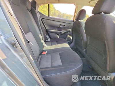 Zdjęcie 10 z 12 samochodu: 2020 NISSAN SENTRA SV VIN:3N1AB8CV3LY234215 - miniatura