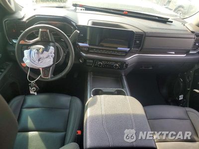 Zdjęcie 8 z 12 samochodu: 2025 CHEVROLET SILVERADO K2500 HEAVY DUTY LT VIN:2GC4KNEY5S1186004 - miniatura