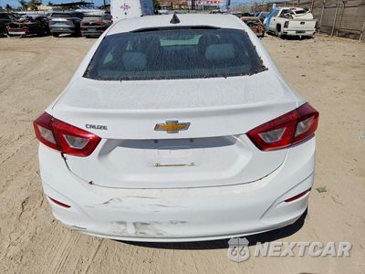 Zdjęcie 6 z 12 samochodu: 2019 CHEVROLET CRUZE LS VIN:1G1BC5SM2K7150577 - miniatura