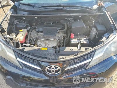 Zdjęcie 12 z 14 samochodu: 2015 TOYOTA RAV4 XLE VIN:2T3RFREV6FW319728 - miniatura