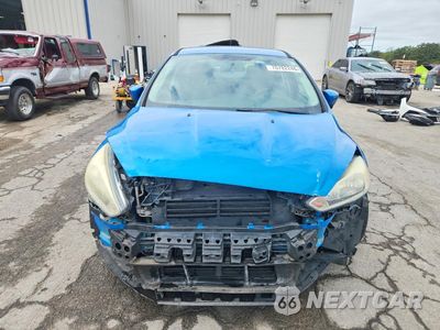 Piąte zdjęcie samochodu w środku: 2015 FORD FOCUS SE VIN:1FADP3F22FL230014 - miniatura