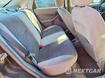 Zdjęcie 10 z 12 samochodu: 2003 FORD FOCUS SE COMFORT VIN:1FAFP34353W126714 - miniatura