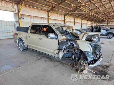 Czwarte zdjęcie samochodu z boku: 2017 FORD F150 SUPERCREW VIN:1FTEW1EF1HKC55666 - miniatura