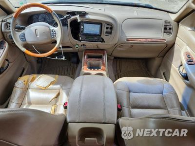 Zdjęcie 8 z 13 samochodu: 2000 LINCOLN NAVIGATOR VIN:5LMEU27A3YLJ24304 - miniatura