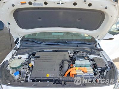Zdjęcie 11 z 12 samochodu: 2020 HYUNDAI IONIQ SE VIN:KMHC65LD4LU214196 - miniatura